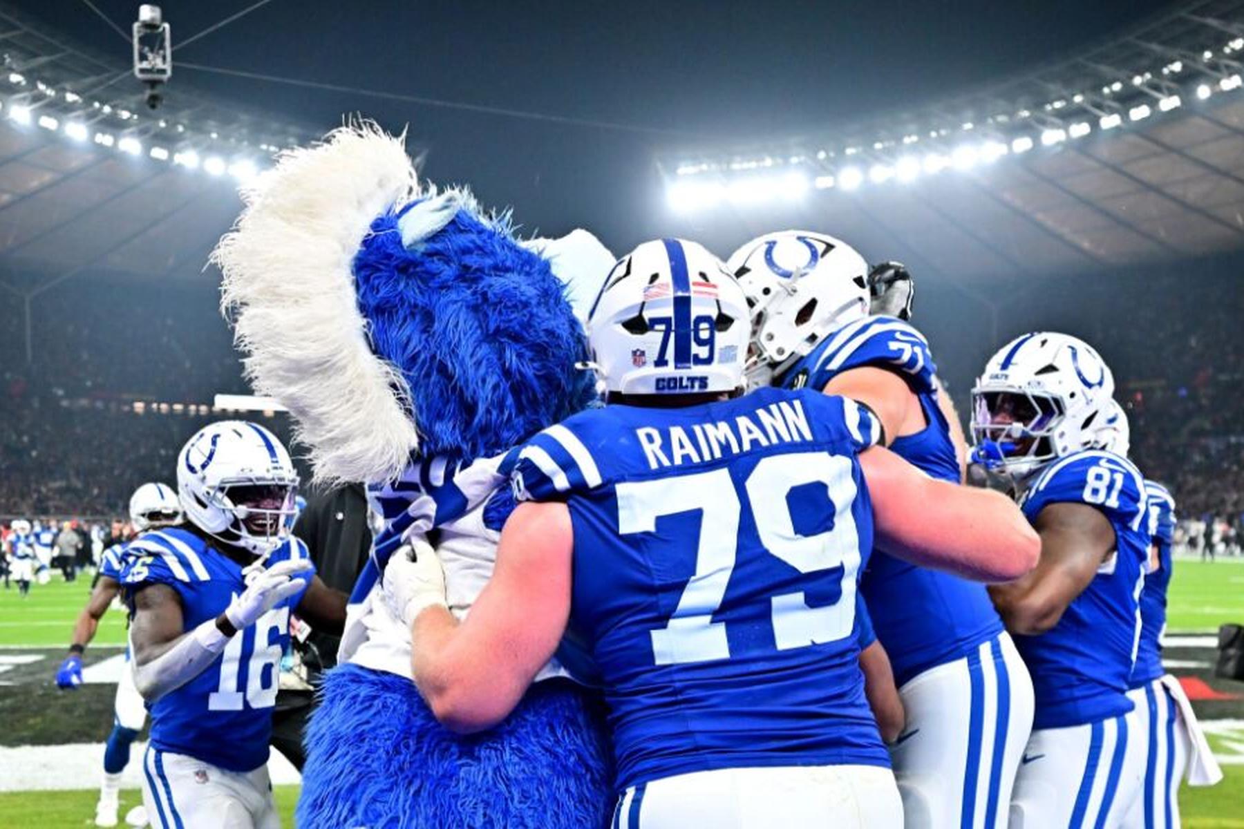 Berlin: "Unbeschreiblich": Raimann mit Colts weiter NFL-Spitze