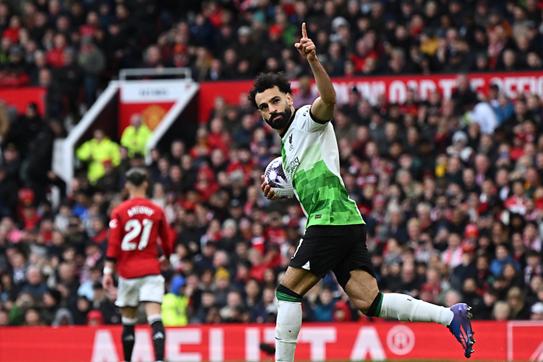 Manchester: Liverpool nur 2:2 bei ManUnited - Arsenal bleibt vorne