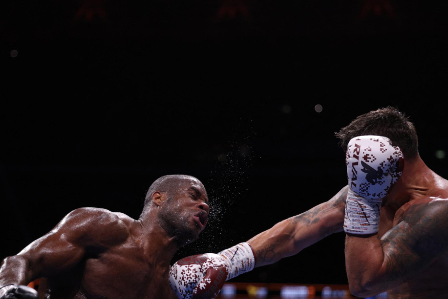 London: Ukrainer Usyk unangefochtener Box-Weltmeister