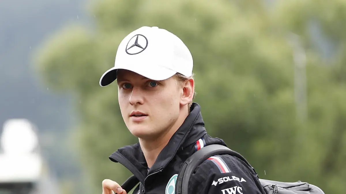 Mick Schumacher verabschiedet sich vorerst aus Formel 1 | Mick Schumacher verabschiedet sich vorerst aus Formel 1