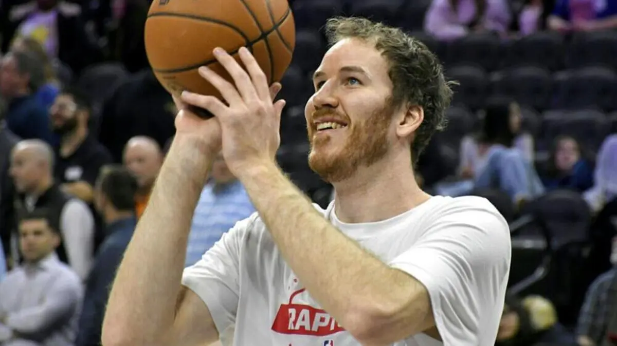 Jakob Pöltl steht mit Toronto vorzeitig im NBA-Cup-Viertelfinale | Jakob Pöltl steht mit Toronto vorzeitig im NBA-Cup-Viertelfinale