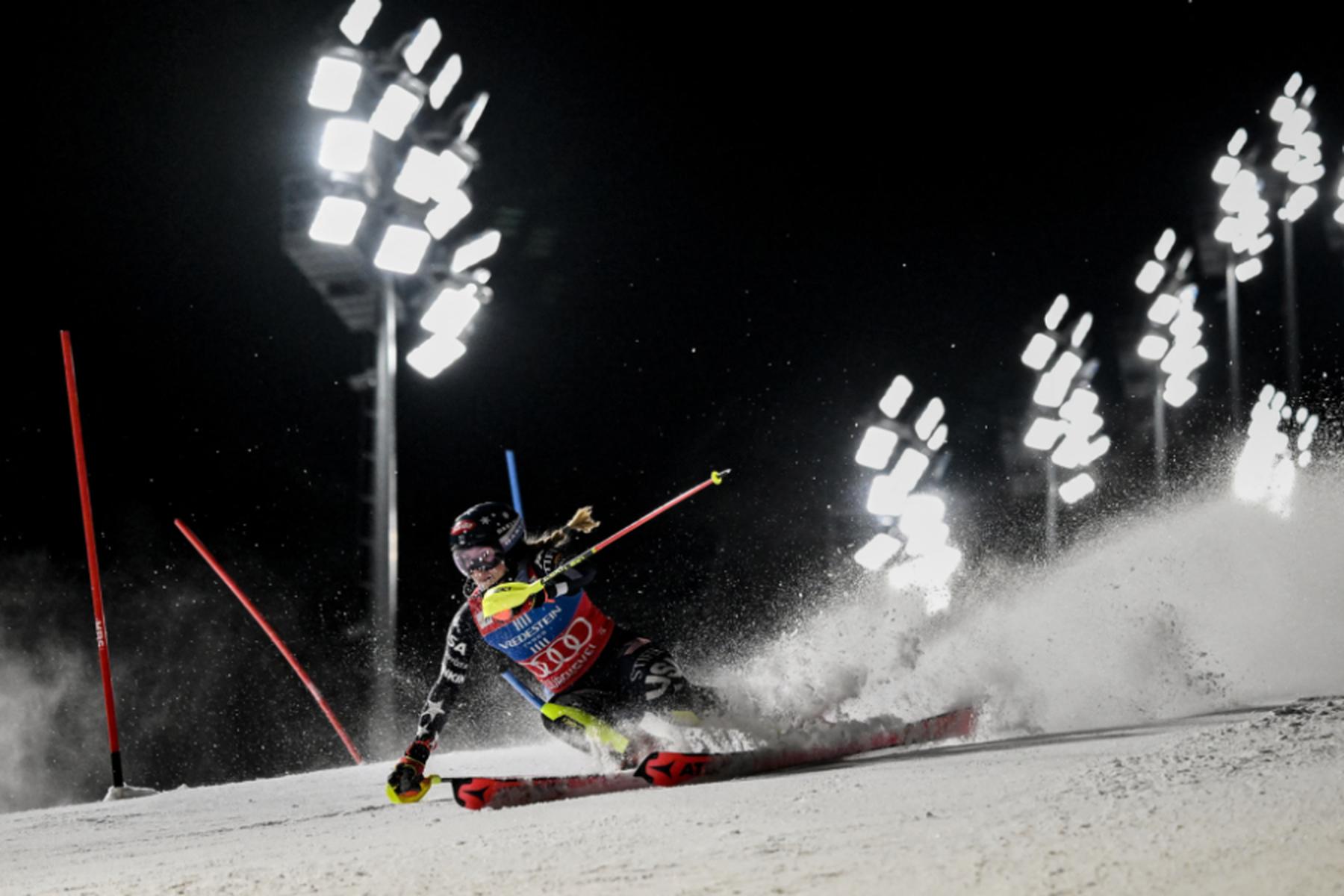 Courchevel: Shiffrin führt im Courchevel-Slalom - Liensberger erneut out