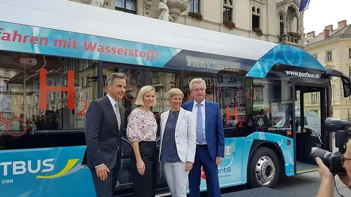 Mitterdorfer will Ex-Postbus-Managerin Kaupa-Götzl als ÖFB-CEO | Mitterdorfer will Ex-Postbus-Managerin Kaupa-Götzl als ÖFB-CEO