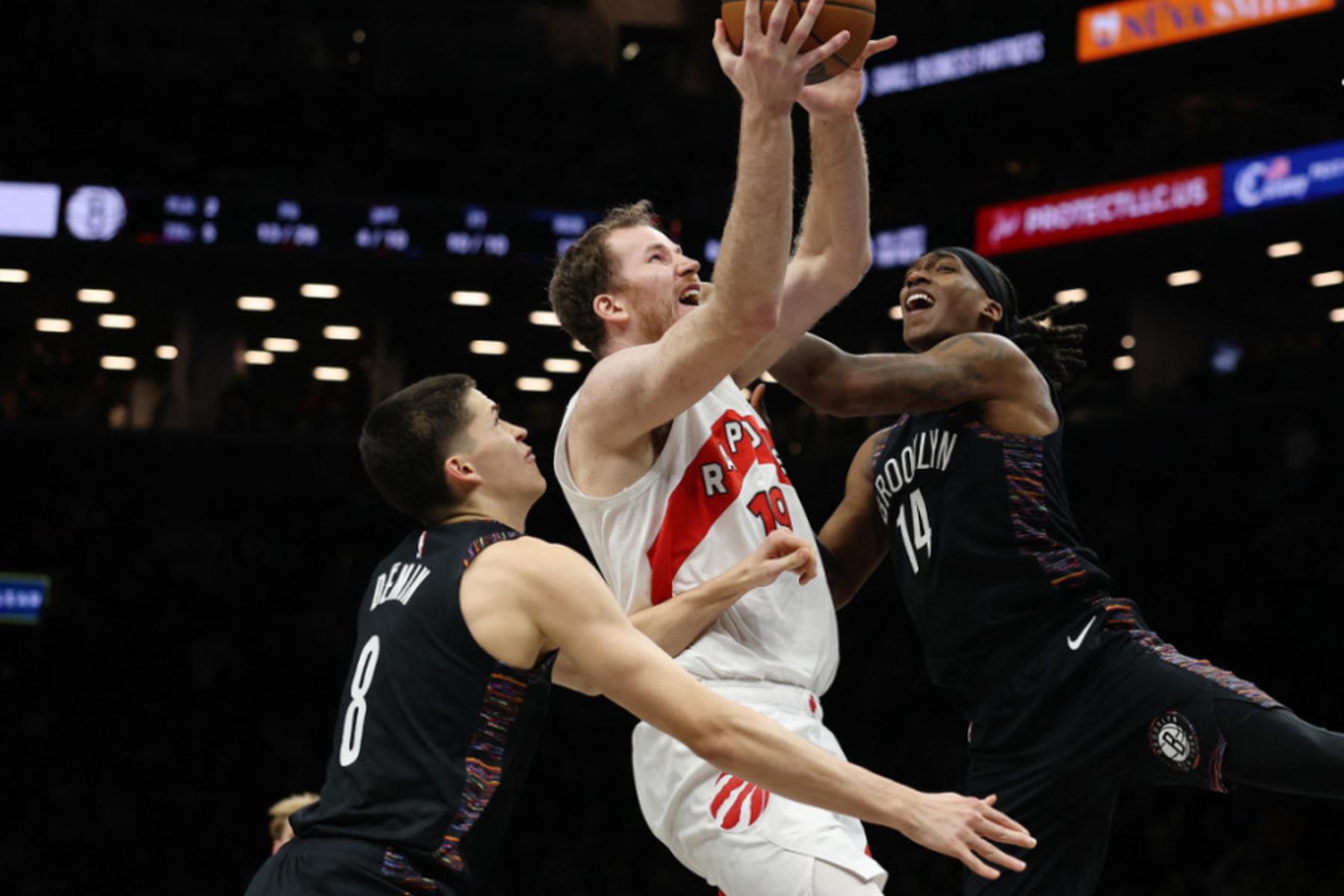 New York/Toronto: Jakob Pöltl übertrifft 2.500-Punkte-Marke im Toronto-Dress