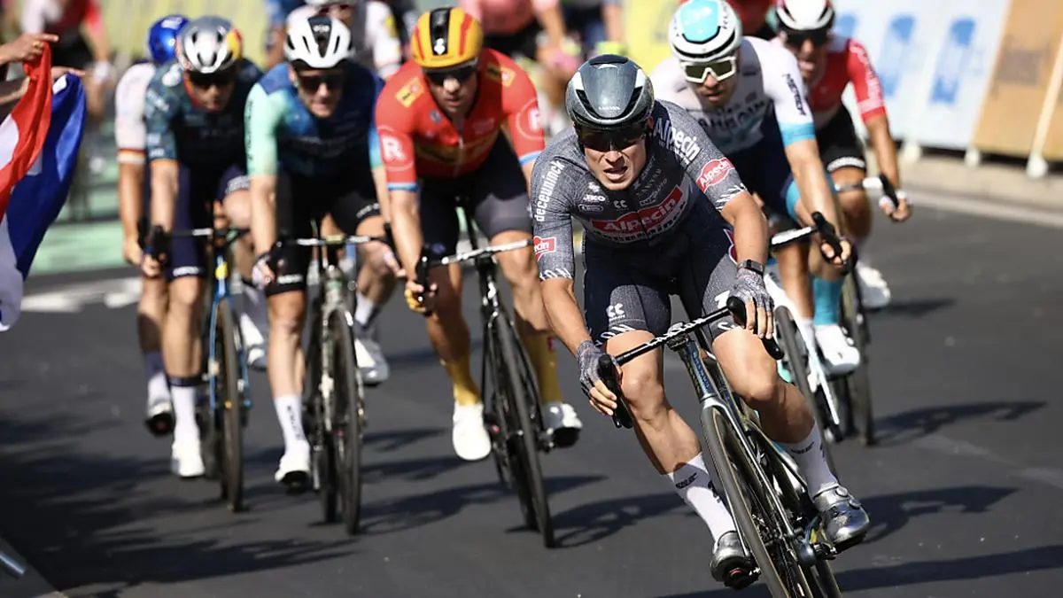 Philipsen sprintete zu seinem dritten Tagessieg bei dieser Tour | Philipsen sprintete zu seinem dritten Tagessieg bei dieser Tour