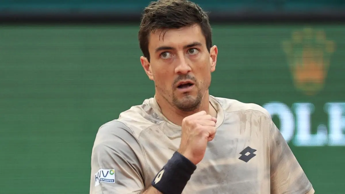 Sebastian Ofner forderte Stefanos Tsitsipas, verlor aber/Archivbild | Sebastian Ofner forderte Stefanos Tsitsipas, verlor aber/Archivbild