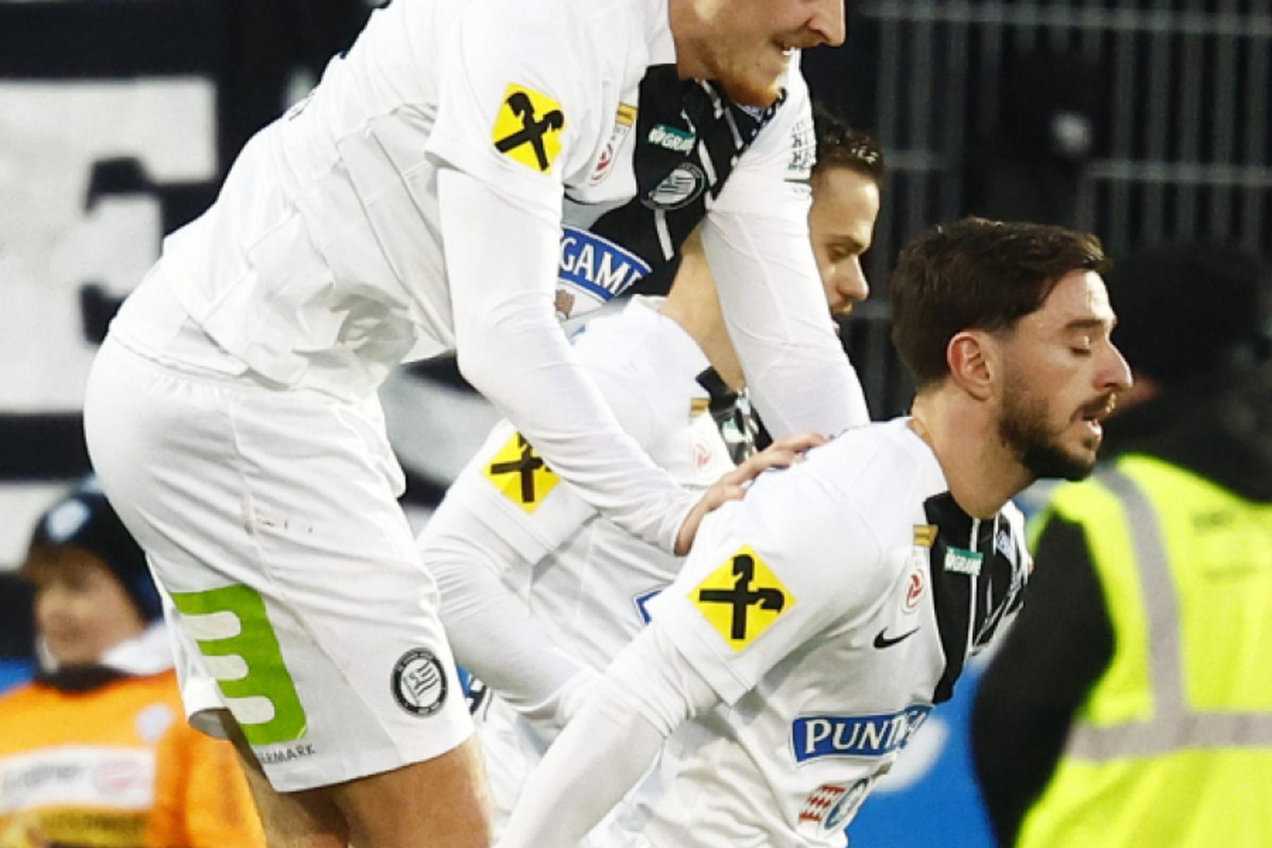 Altach: Sturm gewinnt in Hartberg 1:0, Salzburg in Altach nur 1:1