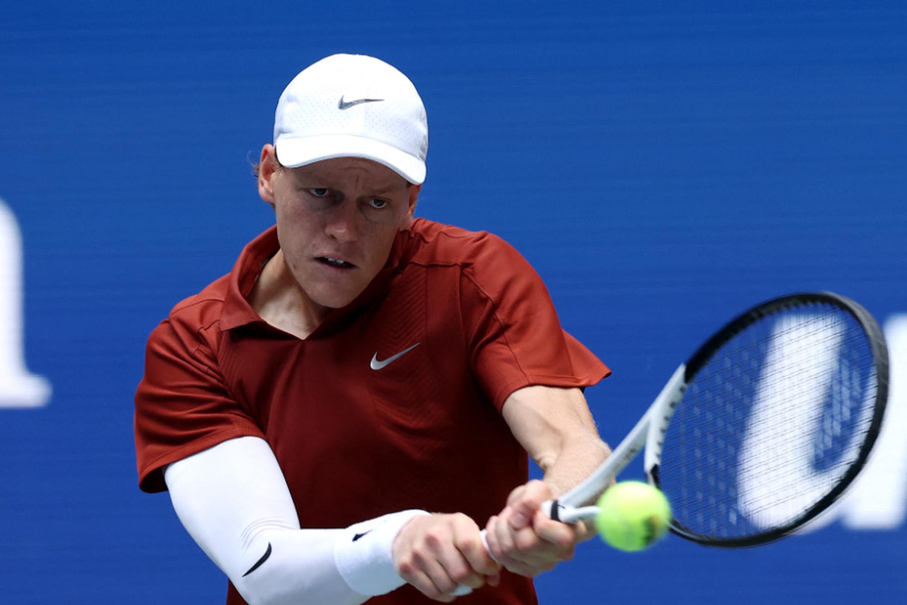 New York: Sinner und Swiatek feiern lockere Auftaktsiege bei US Open