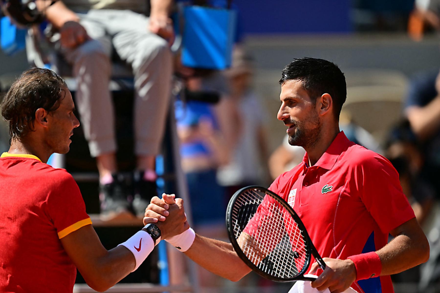 Paris: Djokovic schlägt lange chancenlosen Nadal im Tennisklassiker