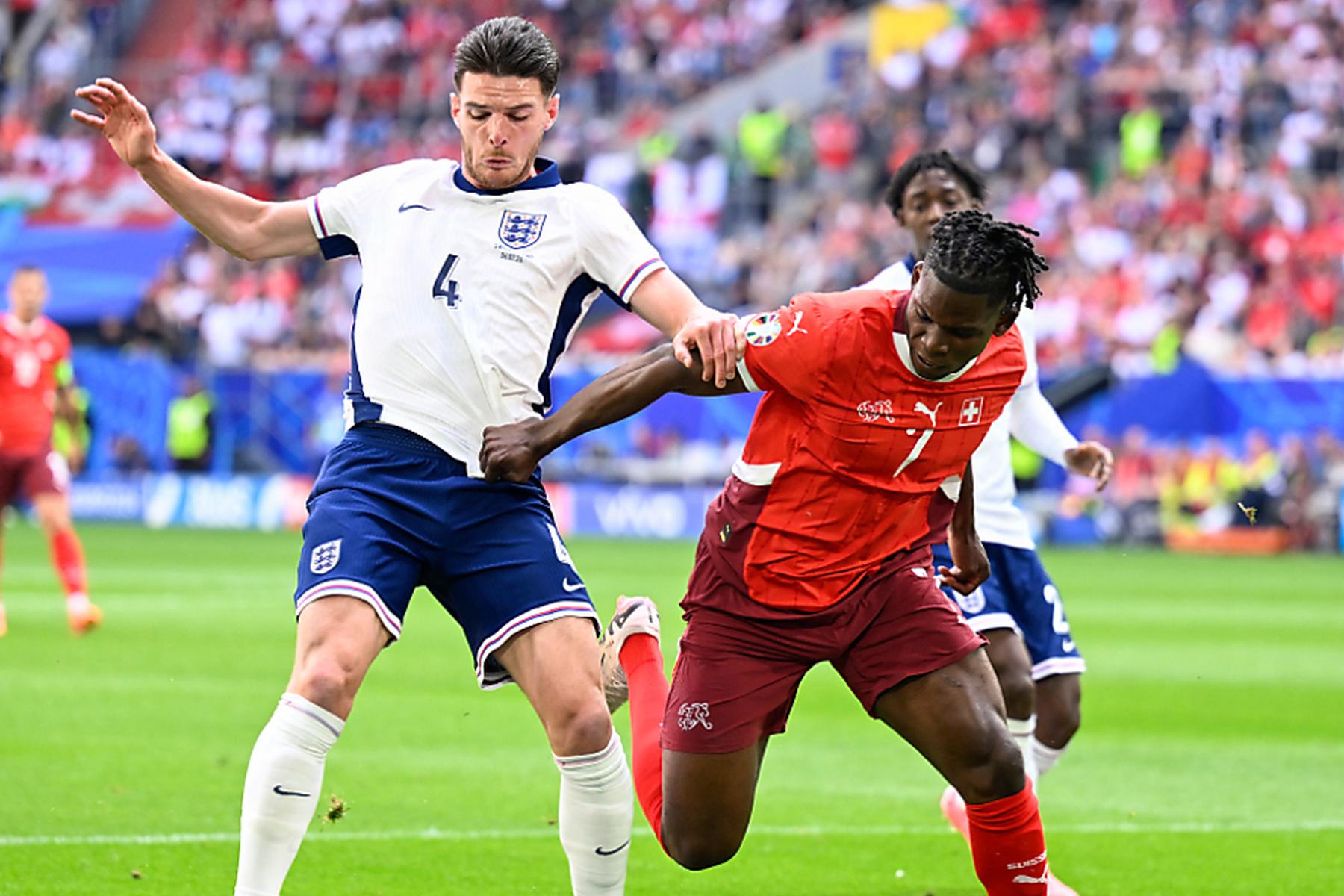 Düsseldorf: England nach Elfmeterdrama gegen Schweiz im Semifinale