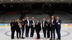 Das Kernteam der 99ers: Yeniet Grünewald, Alexandra Sindelgruber, Sandra Haas, Daniel Papstmann, Bernd Vollmann,  Silvia Kulmer,  Thomas Ofner, Marlene Borkenstein, Gerald Pototschnig und Patrick Rinner (von links)