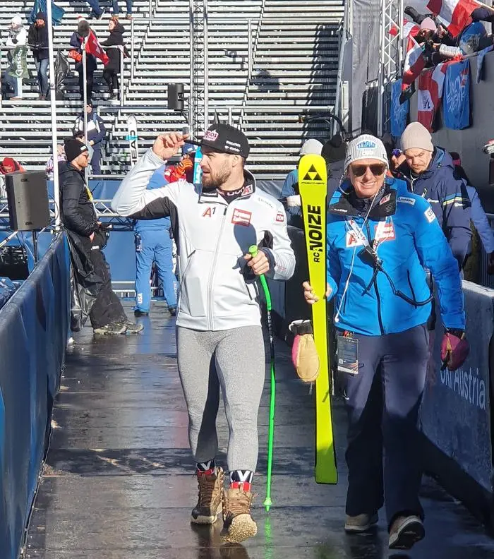 Daniel Hemetsberger war nach dem Abfahrtstraining locker drauf