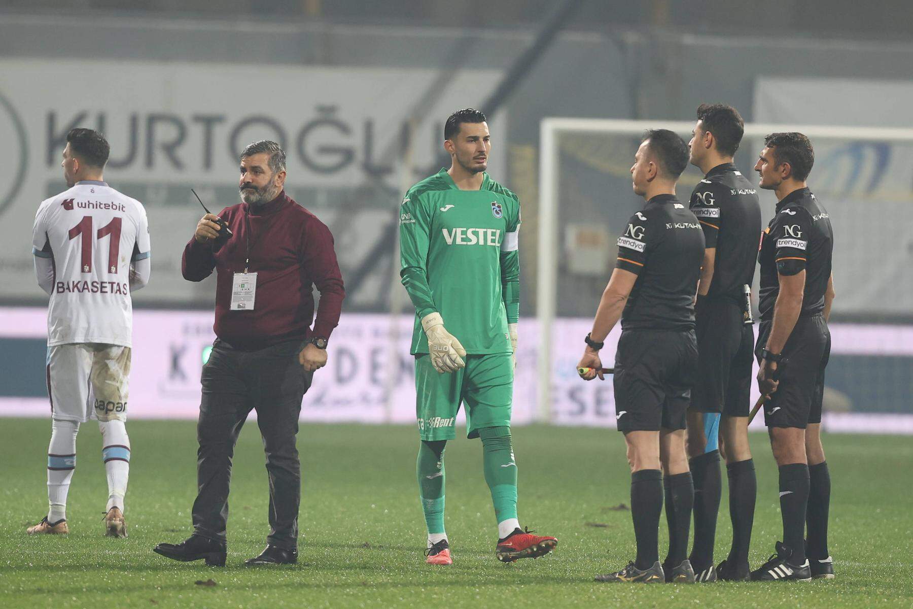 Nächster Eklat in der Türkei | Istanbulspor trat aus Protest gegen Schiedsrichter ab