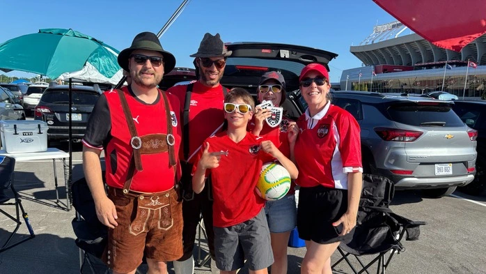 Klaus lebt in Chicago und machte beim Tailgating mit
