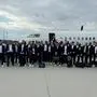Die Mannschaft des SK Sturm vor dem Einstieg ins Flugzeug am Flughafen Graz-Thalerhof