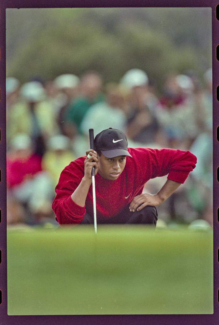 1996 begann die Partnerschaft zwischen Woods und Nike, 1997 gewann er erstmals in Augusta