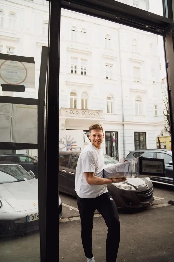 Arvid Auner zieht bald in ein neues Büro . . .