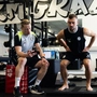 Athletiktrainer Kevin Maritschnegg mit Neuerwerbung Jürgen Heil