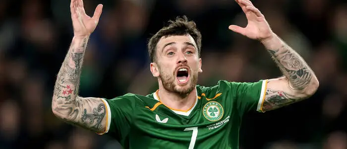 Troy Parrott debütierte einst mit 17 für Irland