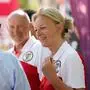 GRAZ,AUSTRIA,18.JUN.22 - STOCKSPORT - Sport Austria Finals, long distance, ladies. Image shows vice chancellor Werner Kogler and Silvia Tschiltsch (BOEE). Photo: GEPA pictures/ Johannes Friedl