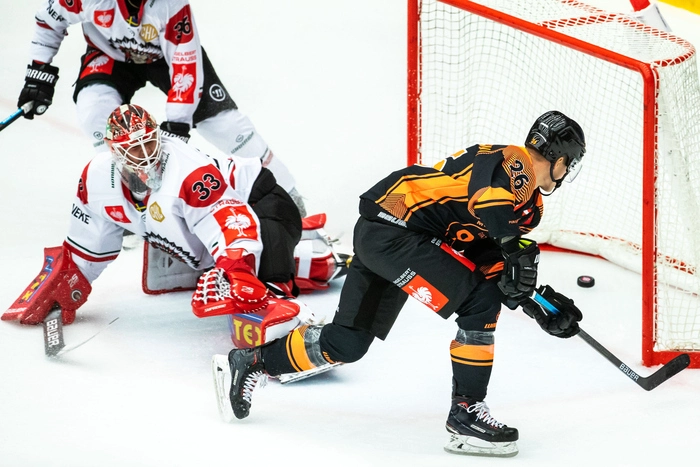 Dominik Grafenthin und die 99ers eröffneten die CHL-Saison 2019/20 mit einem Sieg in Göteborg 