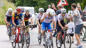Eine zwölfköpfige Spitzengruppe machte bei der 36. Dolomiten-Radrundfahrt den Sieg unter sich aus