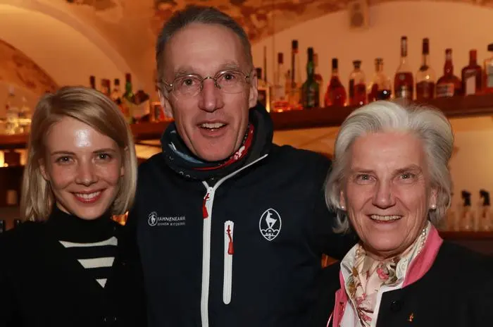KITZBUEHEL,AUSTRIA,22.JAN.20- ALPINE SKIING - FIS World Cup, Hahnenkamm-race, preview, side event, media evening. Image shows Viktoria Veider-Walser, Michael Huber and Signe Reisch. Photo: GEPA pictures/ Andreas Pranter
