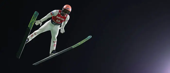 Jan Hörl bei der ersten Probe auf den Olympiaschanzen in Val di Fiemme