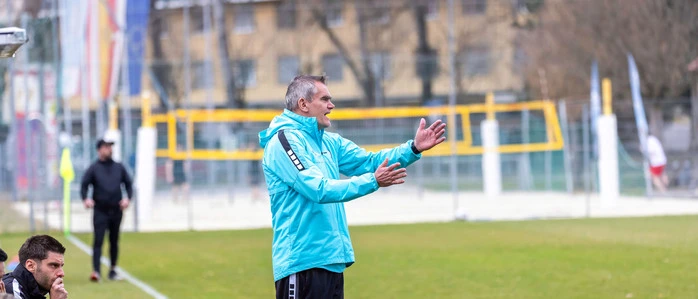 Austria-Klagenfurt-Damen-Coach Robert Micheu