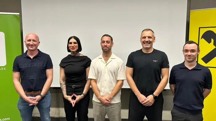 Sie führen die Eagles: Martin Mitter, Kerstin Höger, Co-Trainer Noah Godwin, Trainer Ervin Dragšič und Pascal Seidl (von links)