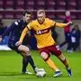 Motherwell v Dundee cinch Premiership Mika Biereth of Motherwell and Joe Shaughnessy of Dundee during the cinch Premiership match at Fir Park, Motherwell Copyright: xJamiexJohnstonx FIL-19332-0038