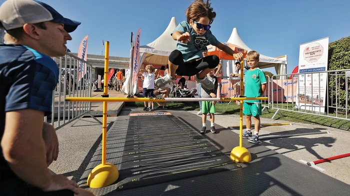 Hoch hinaus! Beim „Tag des Sports“ der Kleinen Zeitung kann man am Sonntag im Grazer Stadtpark etliche Sportarten ausprobieren