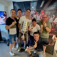 Die Bulls-Trommlerriege mit Kapitän Nemo Krstic