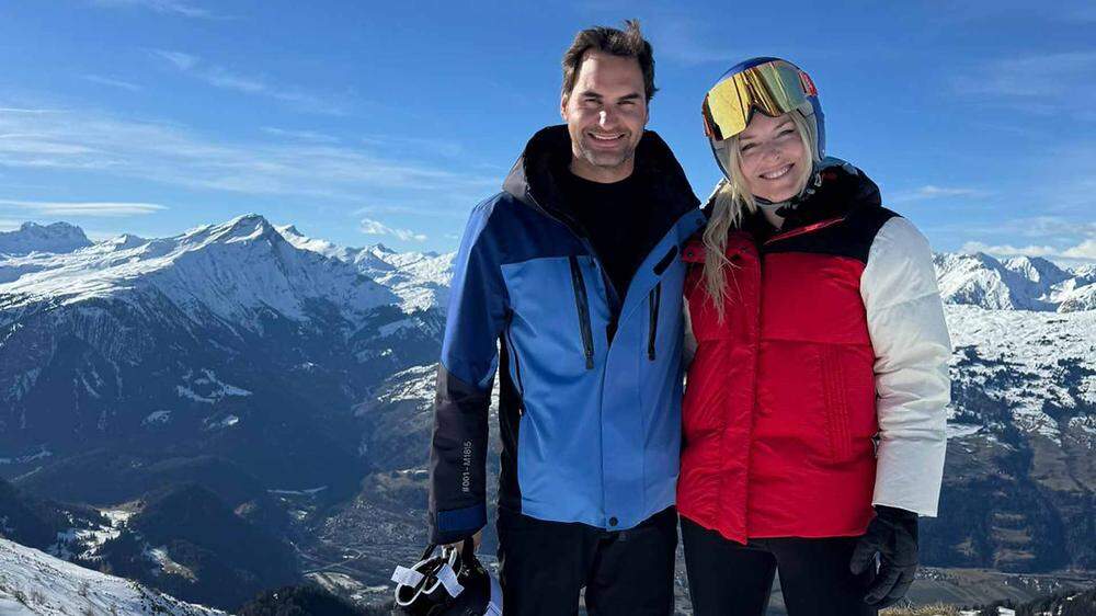 Rogerer Federer und Lindsey Vonn beim Skifahren in Lenzerheide
