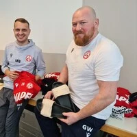 Die GAK-Zeugwarte Michael Benedikt (links) und Gernot Winter
