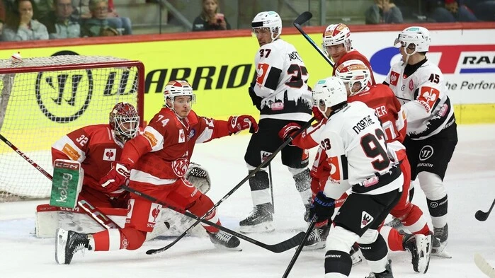 Der KAC zeigte sich gegen Fribourg-Gottéron stark verbessert, kassierte aber drei Tore binnen 67 Sekunden