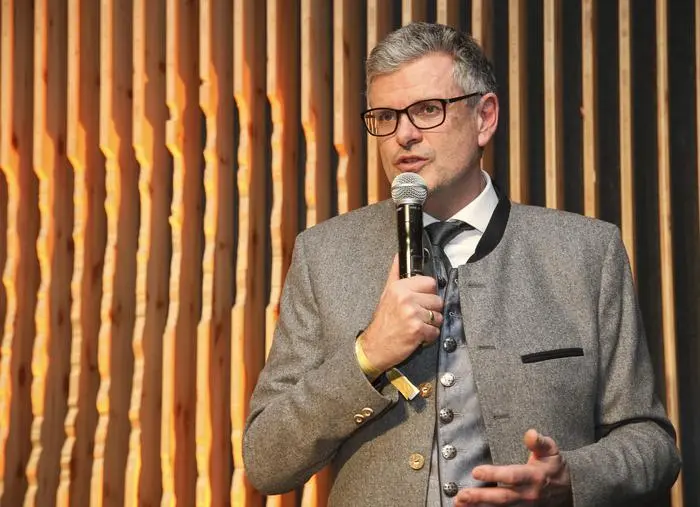 KITZBUEHEL,AUSTRIA,23.JAN.20 - ALPINE SKIING - FIS World Cup, Hahnenkamm-race, preview, side event, welcoming event with governor Guenther Platter. Image shows Mayor Klaus Winkler (Kitzbuehel). Photo: GEPA pictures/ Wolfgang Grebien
