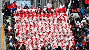 Das Bild der nordkoreanischen Cheerleader 2018 bei den Alpinbewerben ging um die Welt