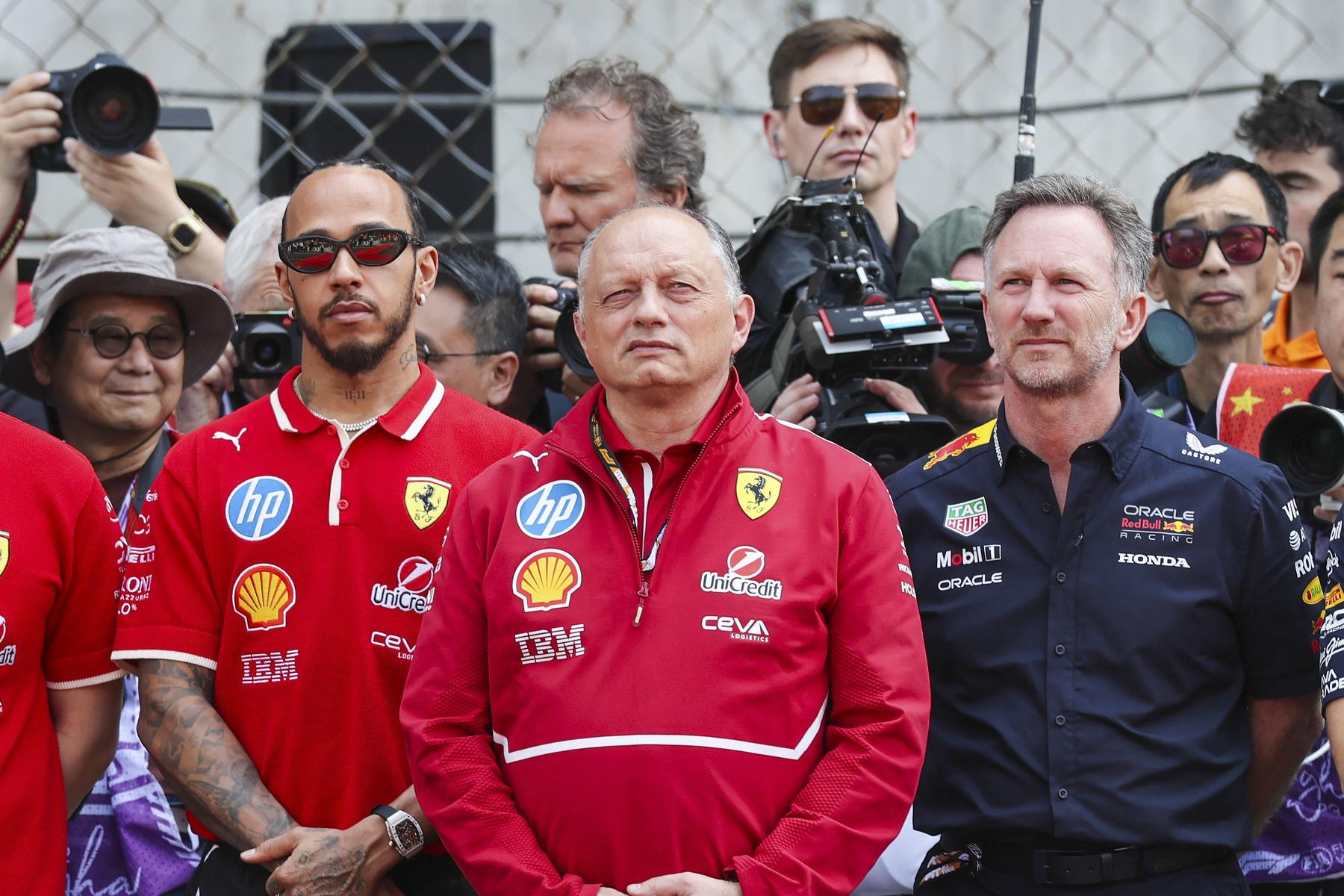 Lewis Hamilton zu Ferrari-Gerüchten von Christian Horner: „Lenkt ab“