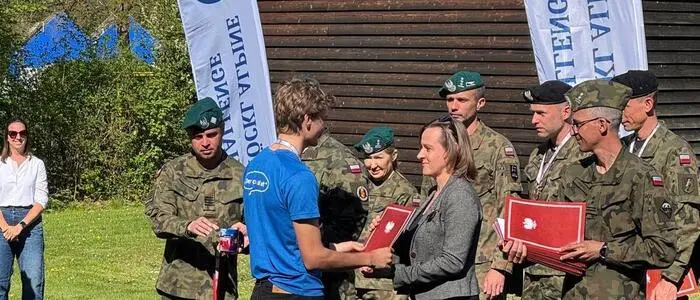 Vizekonsulin Agnieszka Krawczyk nahm auch die Ehrung von Juri Wagner vor