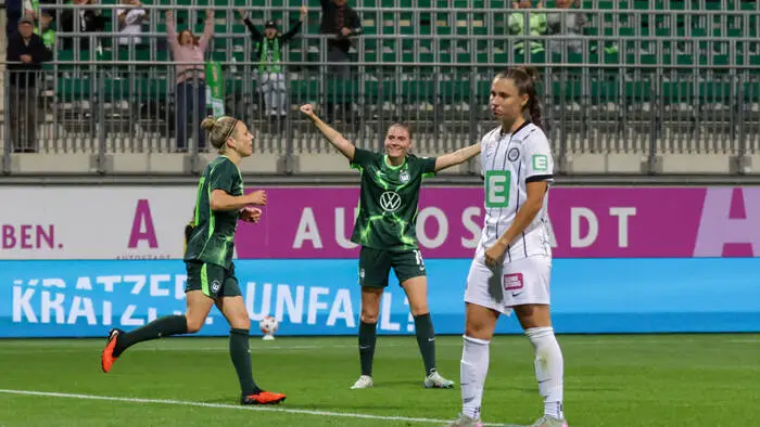 Wolfsburg jubelte, während Sturm die Köpfe hängen ließ