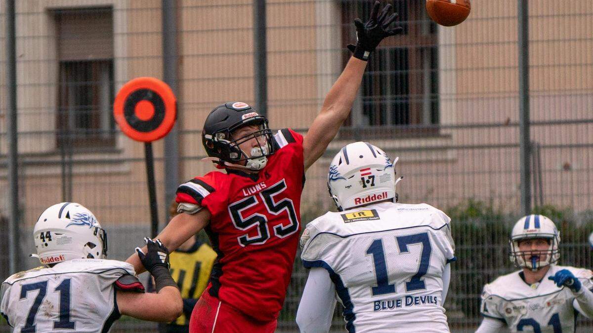 Der Klagenfurter Felician Weissensel ist aktuell im NFL Academy-Program