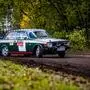 Andreas Schögler in seinem Volvo 142s