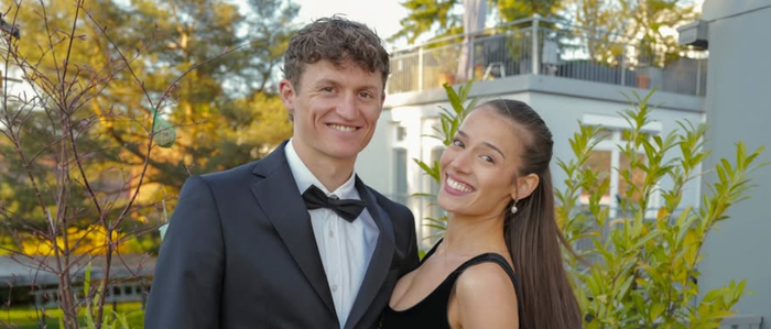 Felix Gall mit seiner Freundin Maya