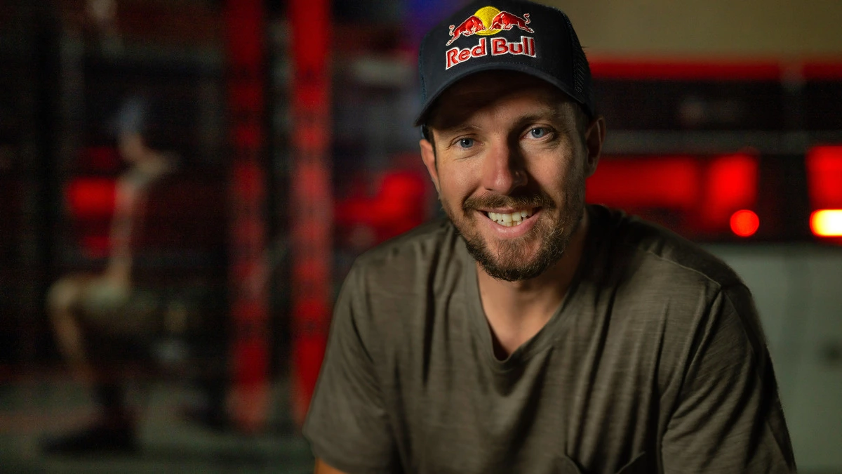 Marcel Hirscher gibt sein Comeback im Ski-Weltcup - für die Niederlande | Marcel Hirscher gibt sein Comeback im Ski-Weltcup - für die Niederlande und logischerweise auf seinen eigenen Van-Deer-Ski