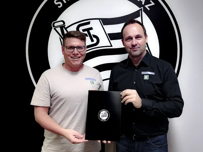 Christoph Wurm mit Wirtschaftsgeschäftsführer Thomas Tebbich