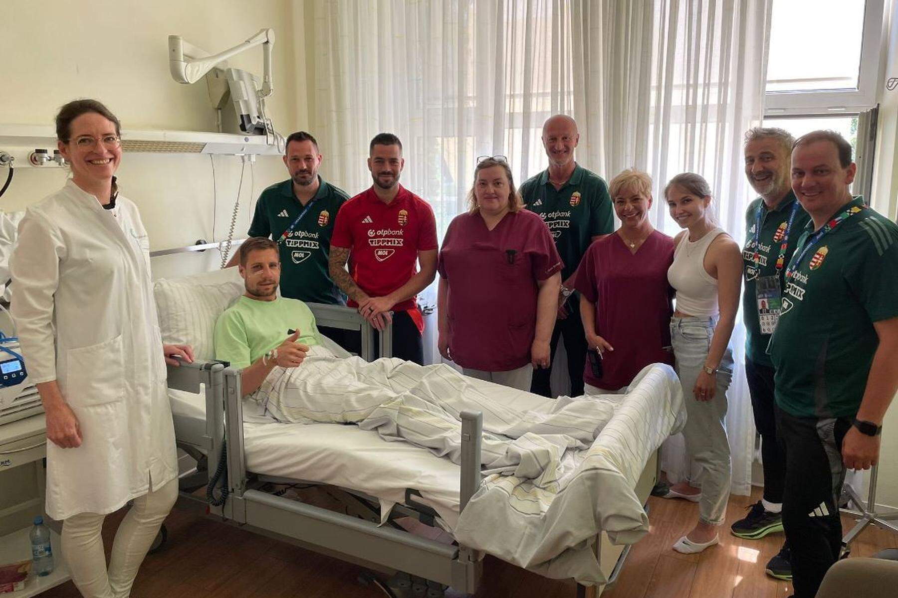 Nach Horror-Zusammenstoß: Ungarns Stürmer Barnabas Varga wurde im Krankenhaus überrascht