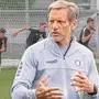 Coach Rolf Landerl schaute den Talenten auf die Beine