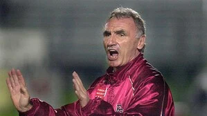 Heinz Binder, hier im Jahr 2001, als er den FC Tirol trainierte