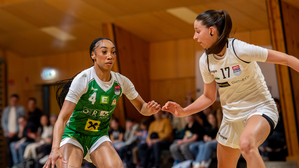 Jade Hill (links) versenkte den entscheidenden „Dreier“ zum Sieg